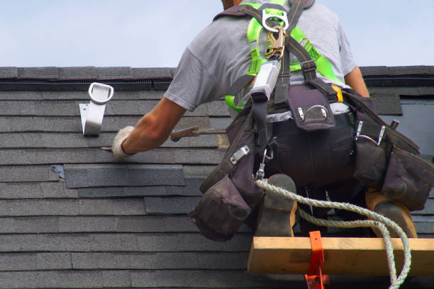 Best Emergency Roof Repair  in Muscatine, IA